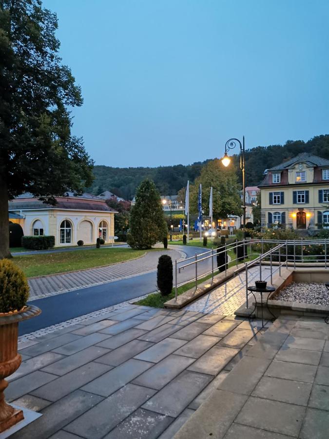 Hotel Deutsches Haus บัดบรึคเคนเนา ภายนอก รูปภาพ