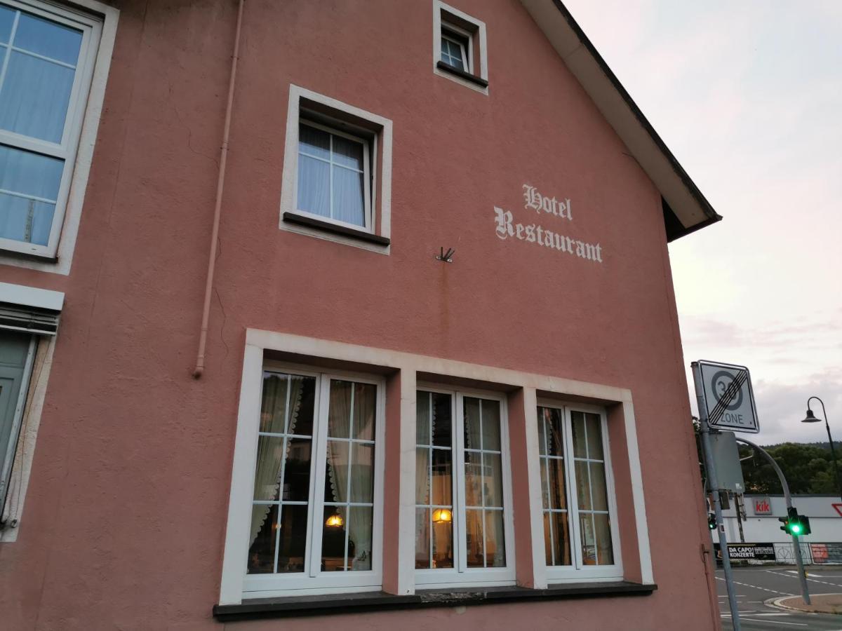 Hotel Deutsches Haus บัดบรึคเคนเนา ภายนอก รูปภาพ
