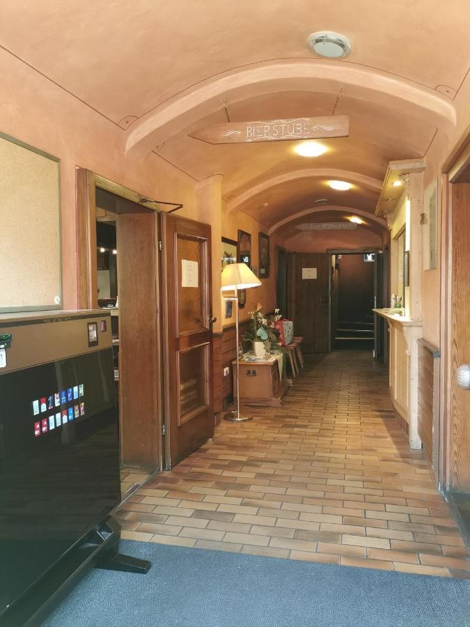Hotel Deutsches Haus บัดบรึคเคนเนา ภายนอก รูปภาพ